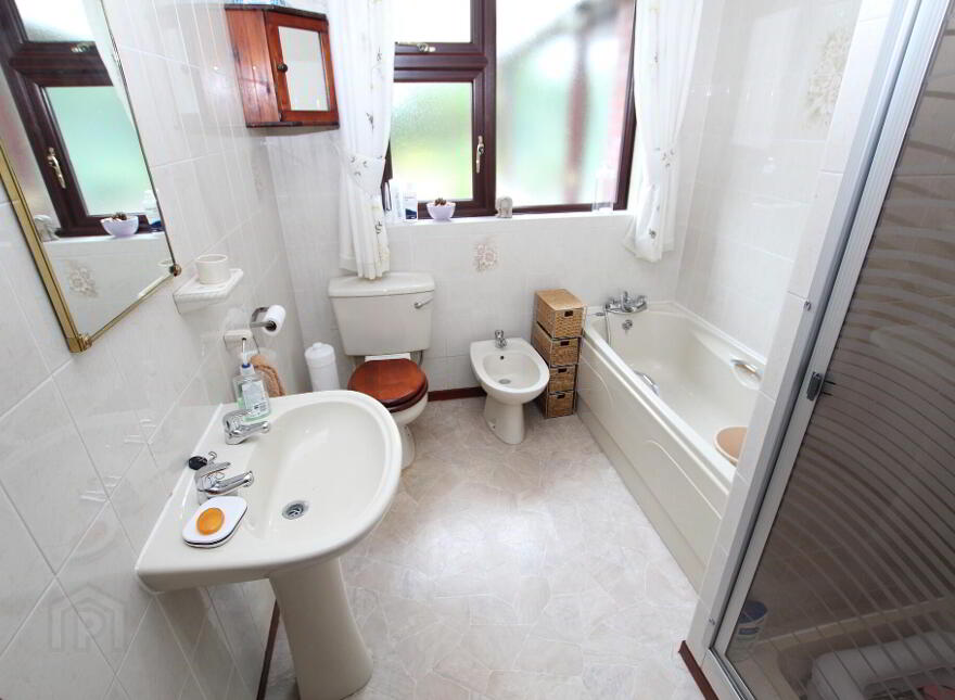 9 Cumbria Lodge, Crumlin, BT29 4GE