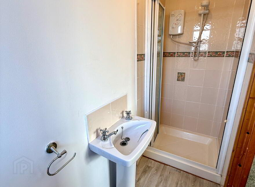 46 Gortin Manor, Newbuildings, L'Derry, BT47 2TF