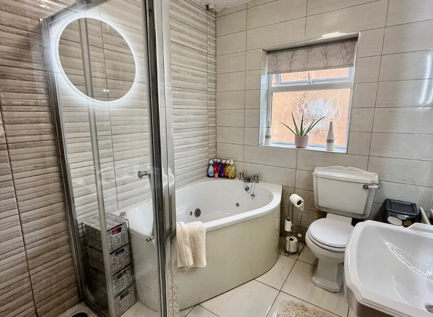 98 Weavers Meadow, Crumlin, BT29 4WP