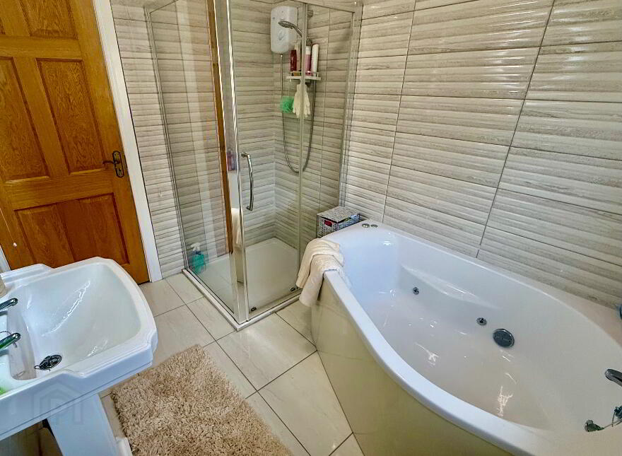 98 Weavers Meadow, Crumlin, BT29 4WP