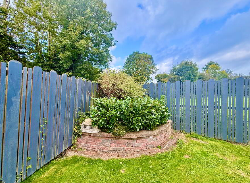98 Weavers Meadow, Crumlin, BT29 4WP