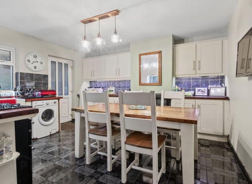 66 Sliabh Foy Park, Muirhevnamore, Dundalk, A91R5W7
