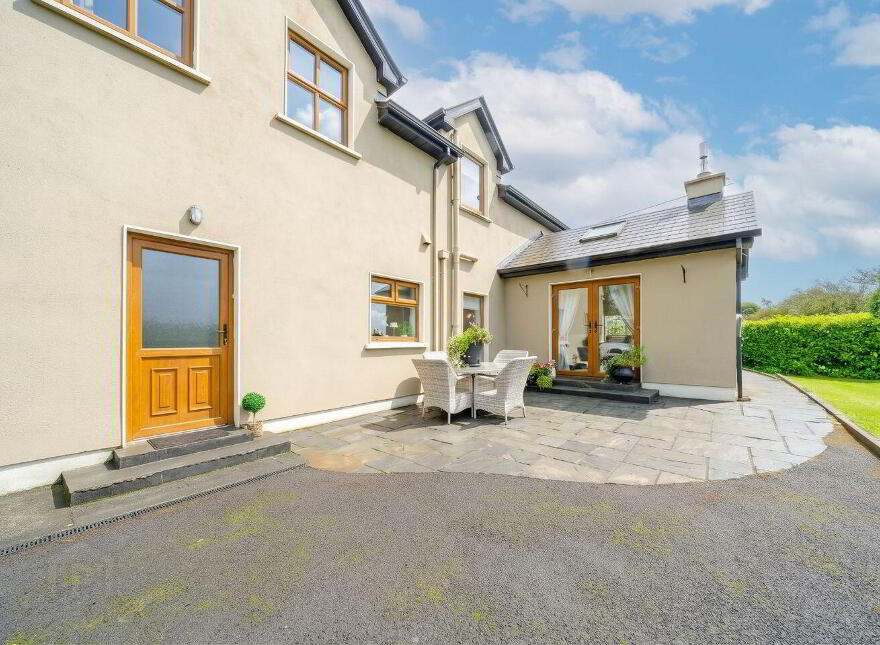 Tawnagh More, Balla, F23F867