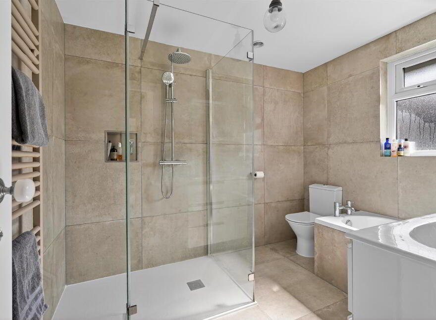 67 Osborne Drive, Belfast, BT9 6LJ