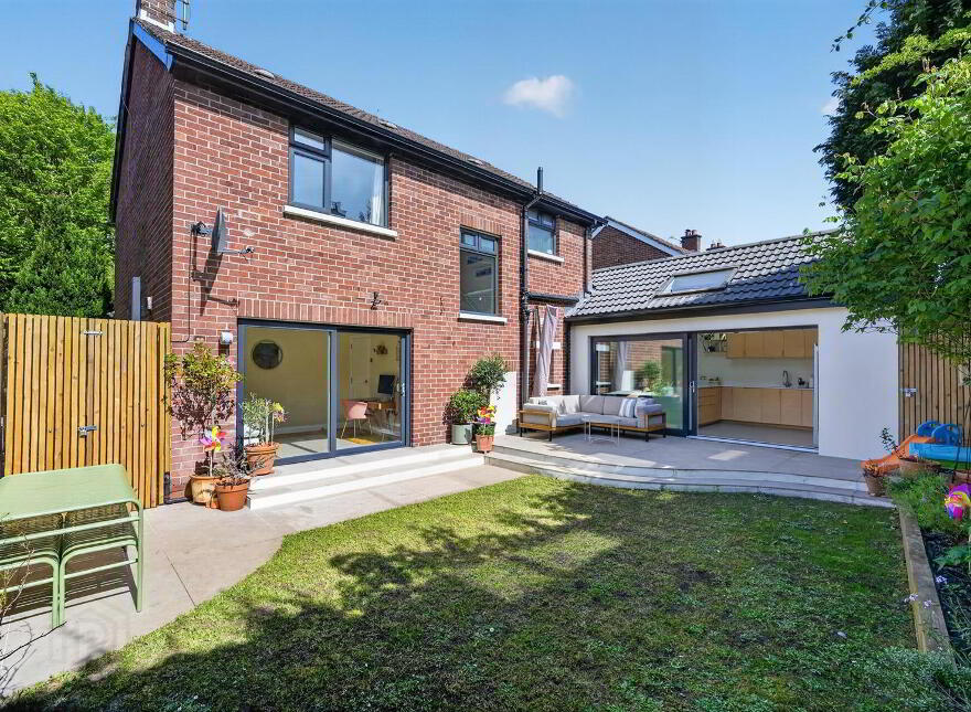 67 Osborne Drive, Belfast, BT9 6LJ