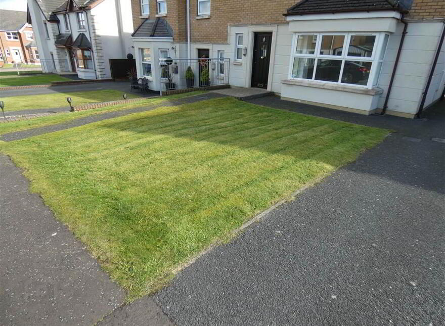 6 Aylesbury Walk, Newtownabbey, BT36 7YW