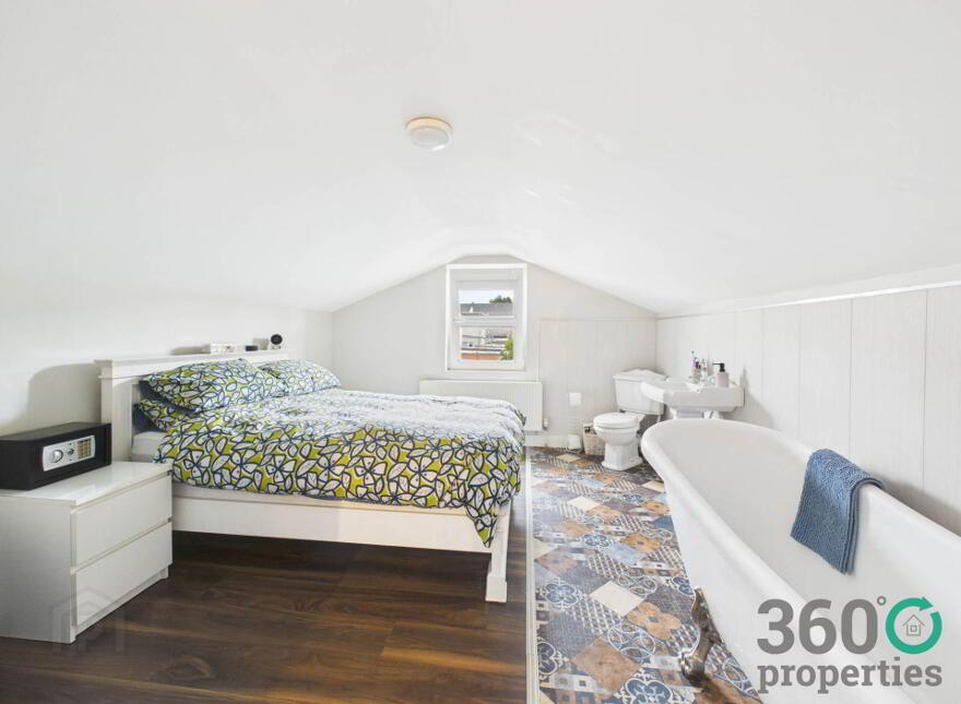 12 Larne Road, Ballymena, BT42 3AS