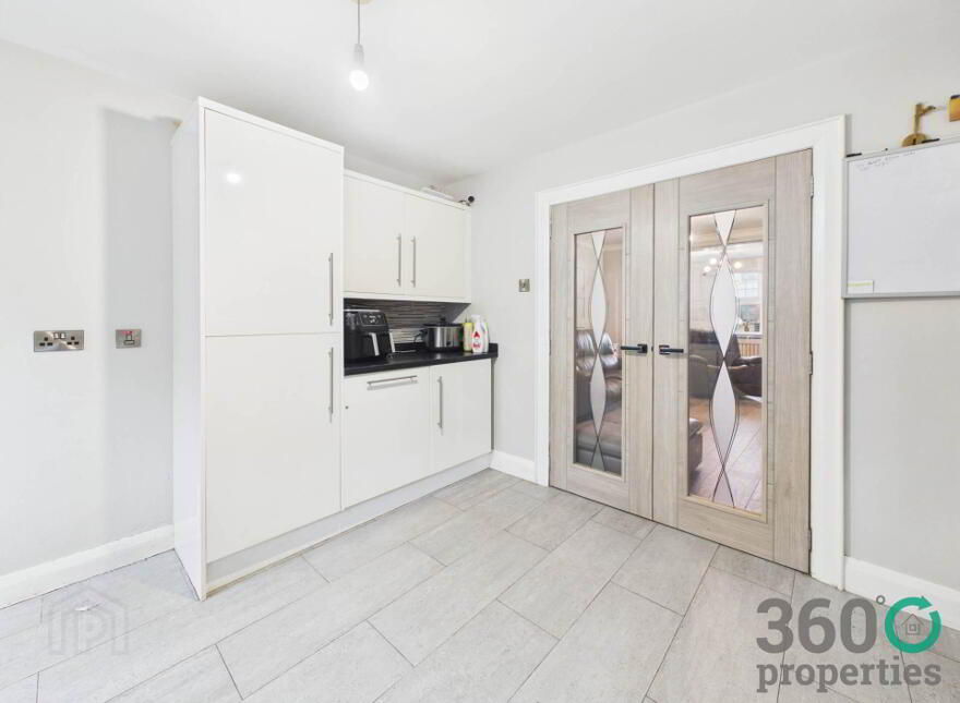 12 Larne Road, Ballymena, BT42 3AS