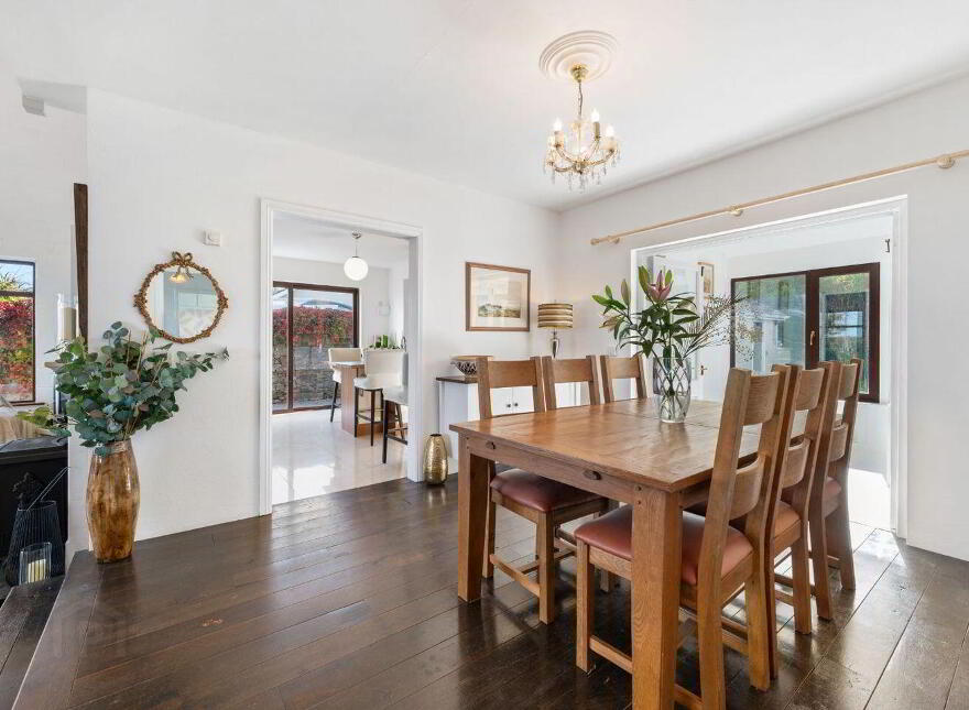 Harbour Vista, Church Road, Aghada, P25FF83