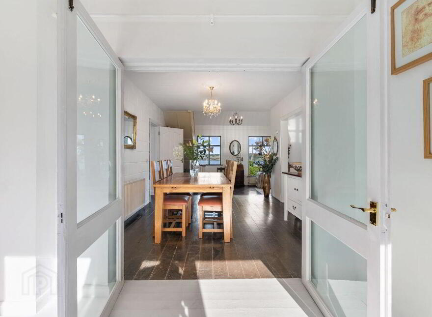 Harbour Vista, Church Road, Aghada, P25FF83