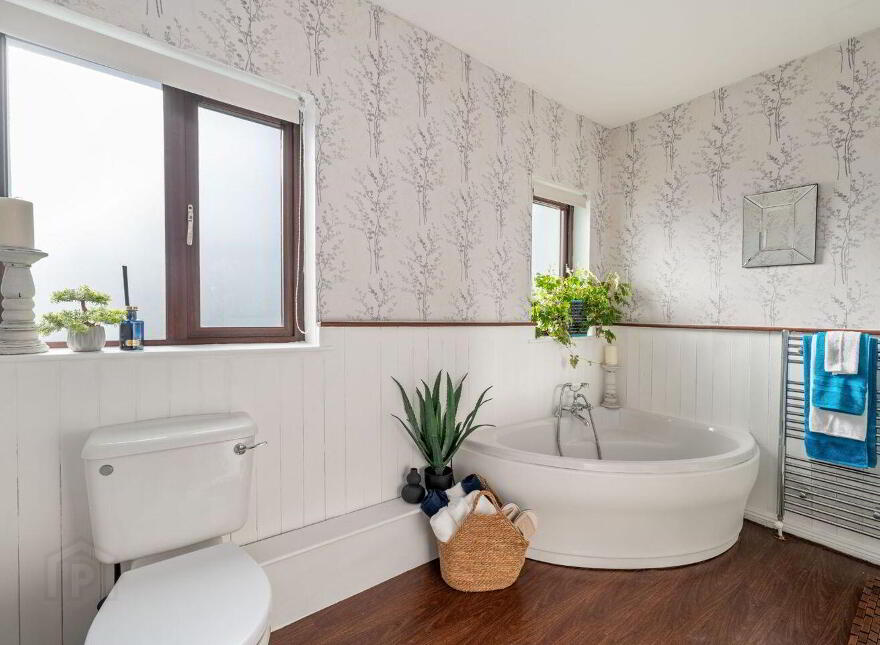 Harbour Vista, Church Road, Aghada, P25FF83