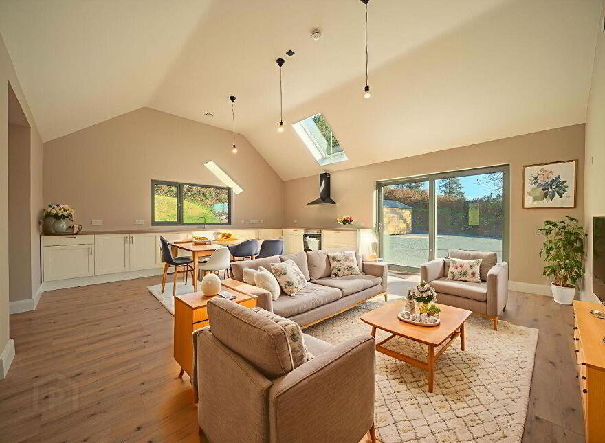 Toms Cottage, Slievereagh, Ballyvourney, P12RW80
