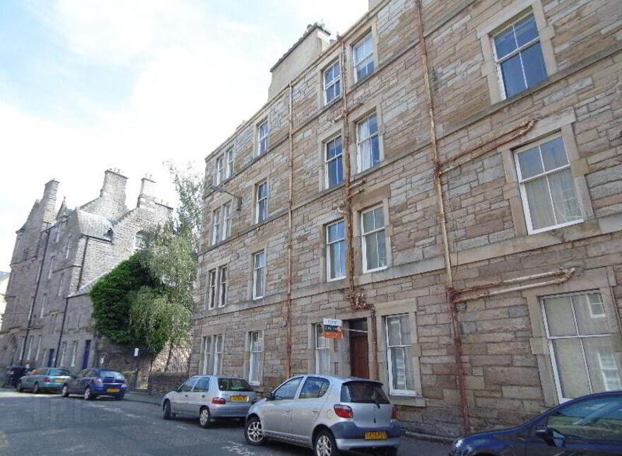 4 Sciennes House Place, Sciennes, Edinburgh, EH9 1NW