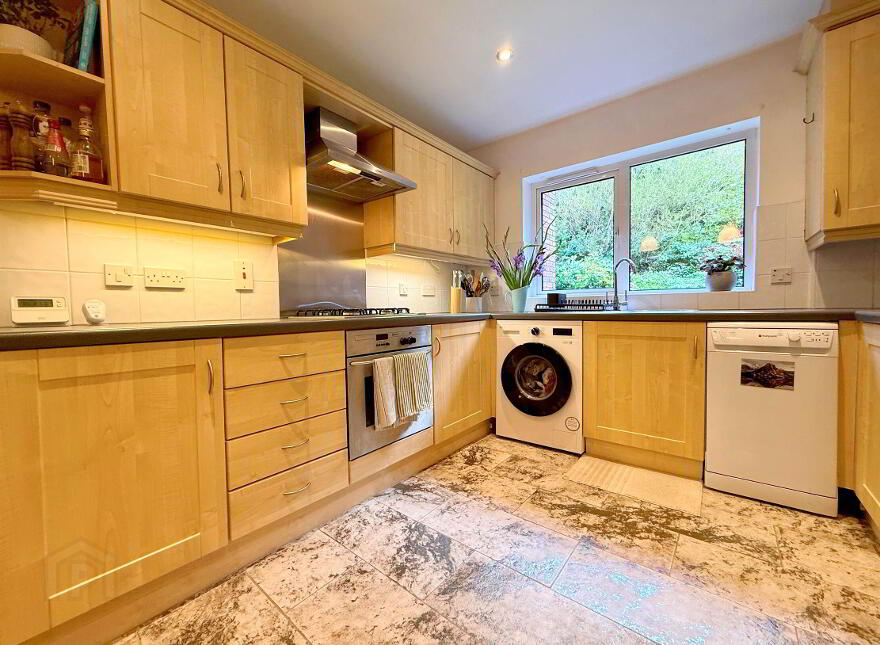 2 Minnowburn Mews, Belfast, BT8 8ST