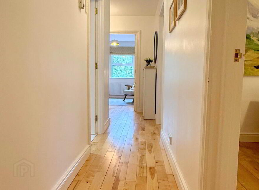 2 Minnowburn Mews, Belfast, BT8 8ST