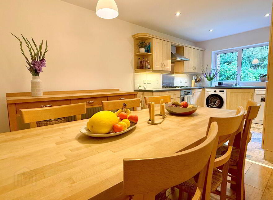 2 Minnowburn Mews, Belfast, BT8 8ST