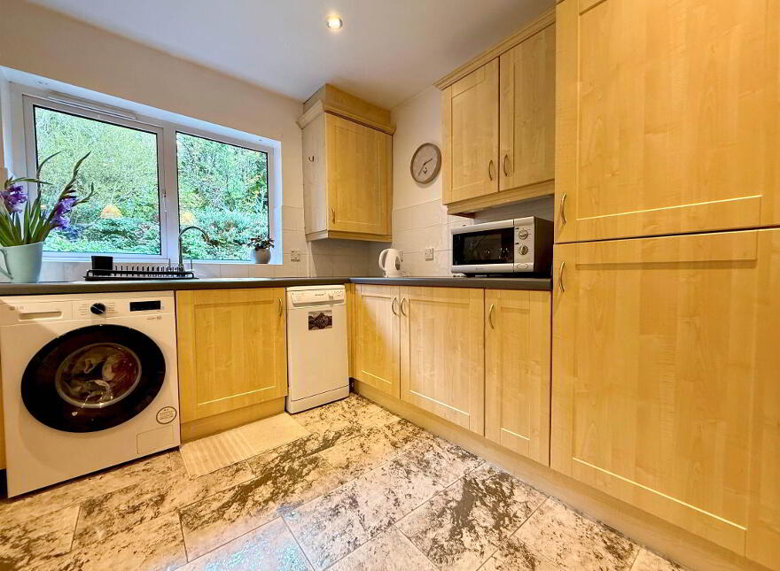 2 Minnowburn Mews, Belfast, BT8 8ST