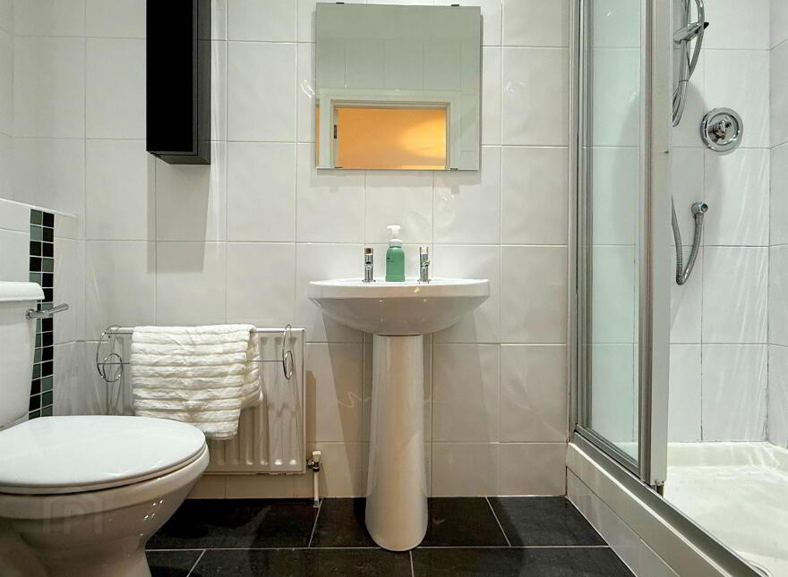 2 Minnowburn Mews, Belfast, BT8 8ST