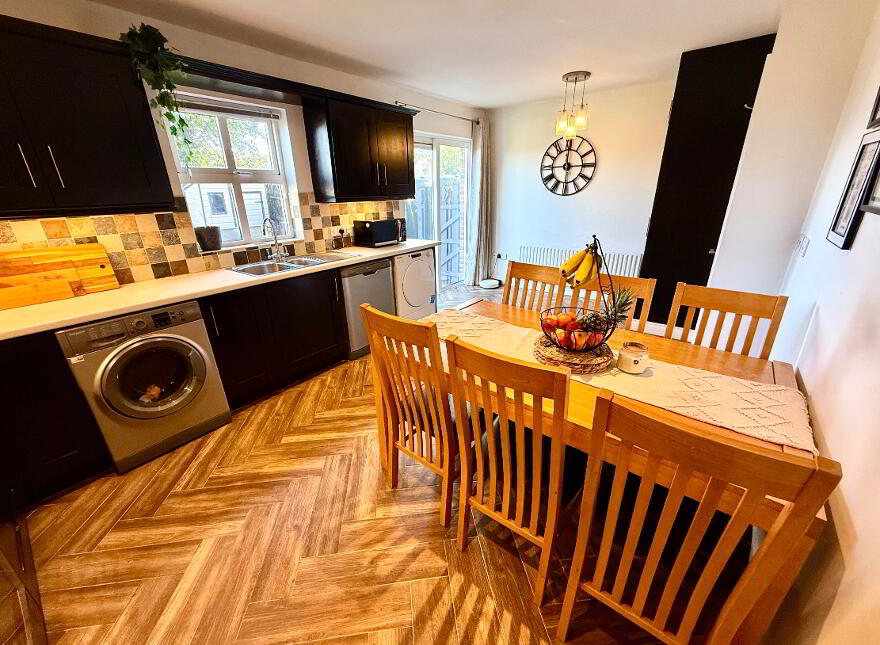 2 Ivy Mead Court., Waterside, L'Derry, BT47 3ZH