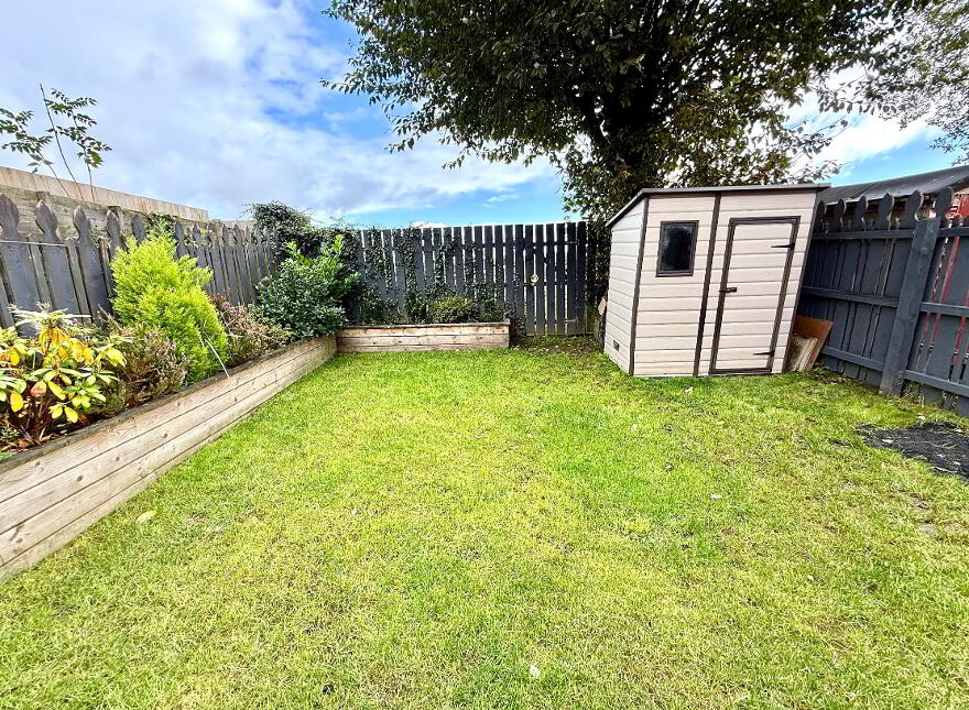 2 Ivy Mead Court., Waterside, L'Derry, BT47 3ZH