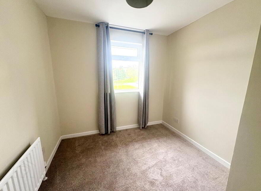 10 Belvoir Close, Belfast, BT8 7PL