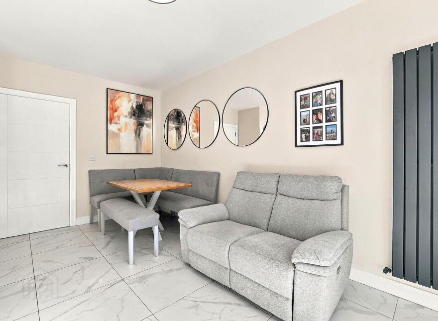 7 Graydon Terrace, Newcastle, Newcastle, D22V6R6