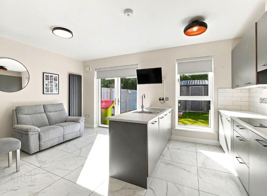 7 Graydon Terrace, Newcastle, Newcastle, D22V6R6