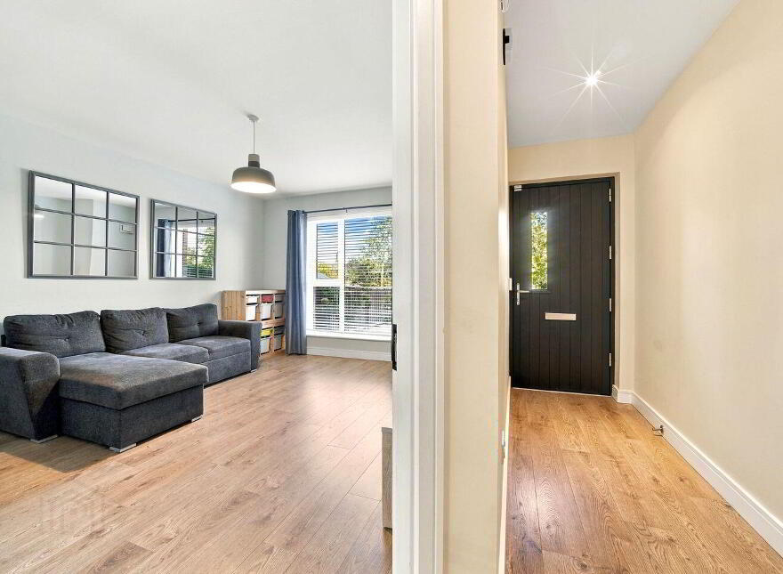 7 Graydon Terrace, Newcastle, Newcastle, D22V6R6