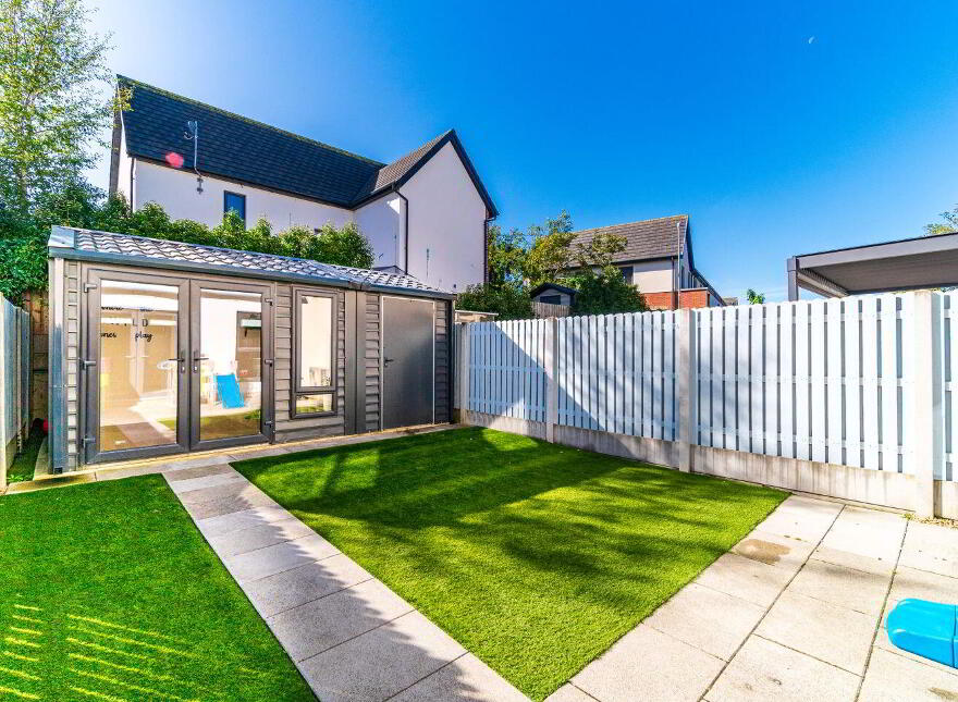 7 Graydon Terrace, Newcastle, Newcastle, D22V6R6