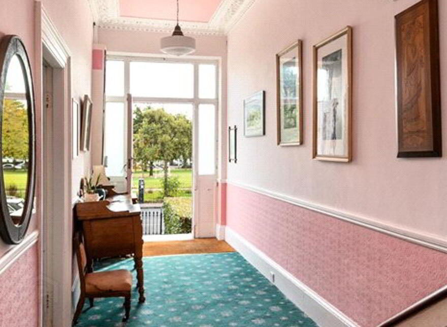13 Royal Terrace West, Dún Laoghaire, Dun Laoghaire, A96XV02