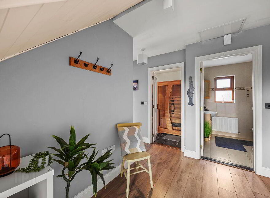 Castle Road House, Dunboy, Castletownbere, P75RW68