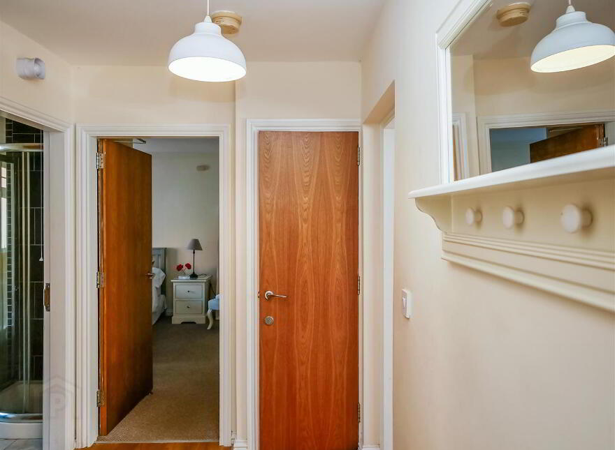 Apt 2, Glendale Court, Saintfield Road, Four Winds, Belfast, BT8 6HN