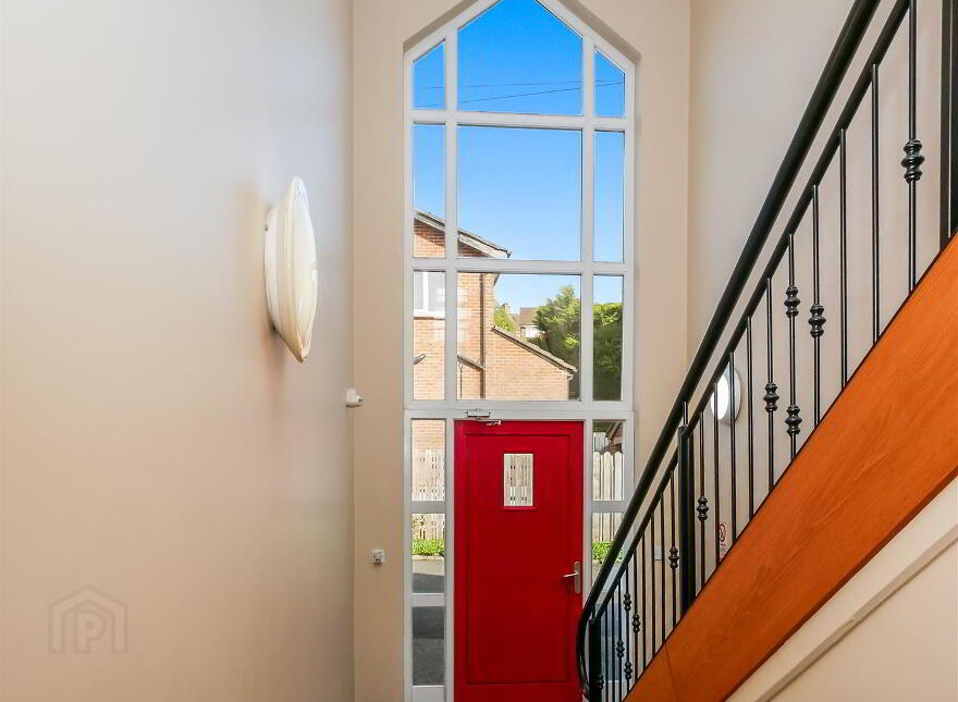 Apt 2, Glendale Court, Saintfield Road, Four Winds, Belfast, BT8 6HN