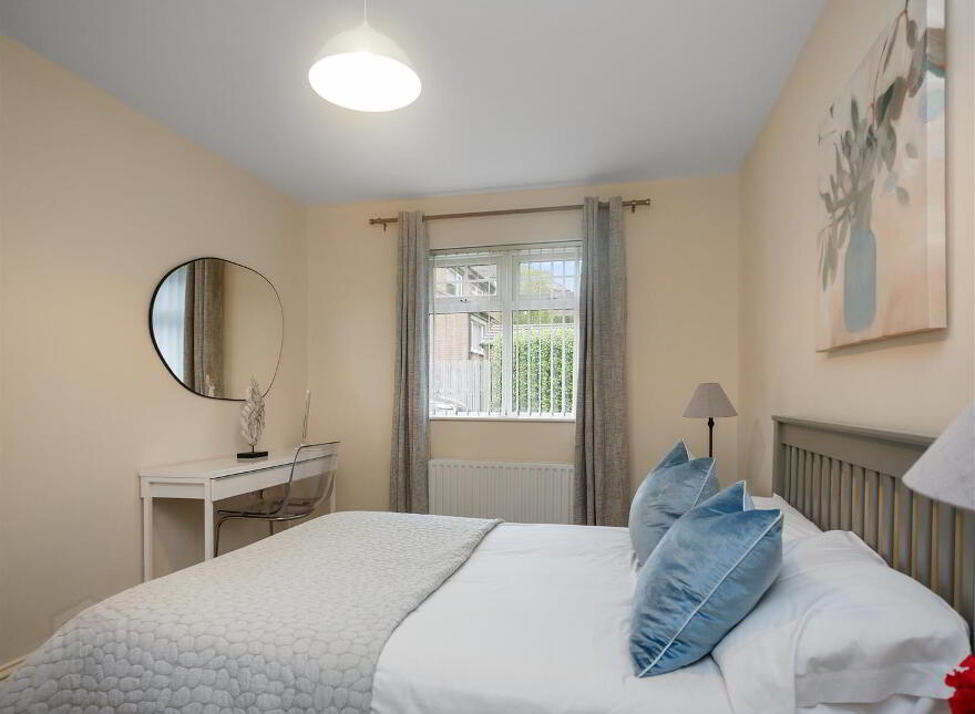 Apt 2, Glendale Court, Saintfield Road, Four Winds, Belfast, BT8 6HN