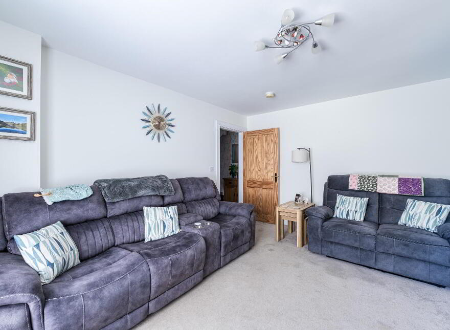41 Windsor Hill, Waringstown, BT66 7FZ