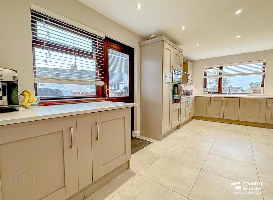 14 Greenview, Parkgate, Ballyclare, BT39 0JP
