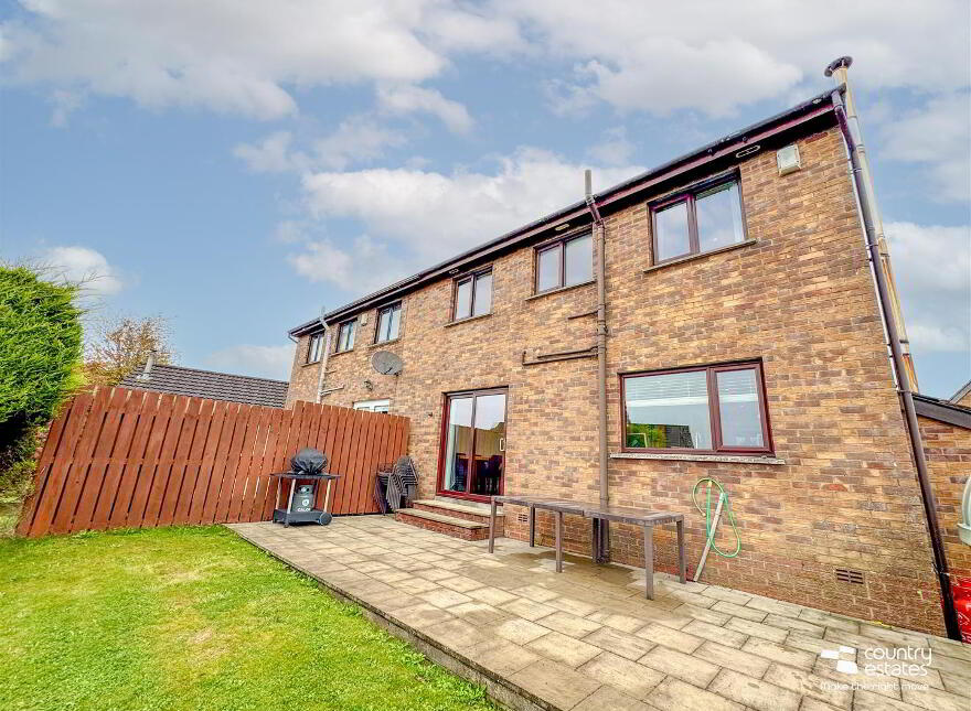 14 Greenview, Parkgate, Ballyclare, BT39 0JP