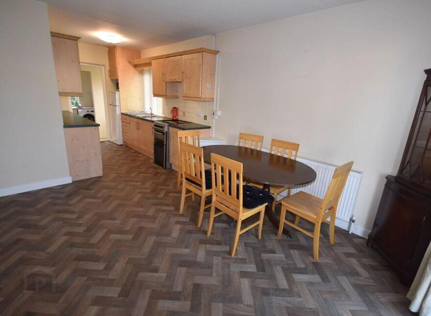 22 Beechwood Road, Letterkenny, F92P8YC