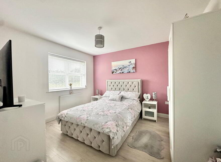10 Crawfords Close, Portglenone, BT44 8FB