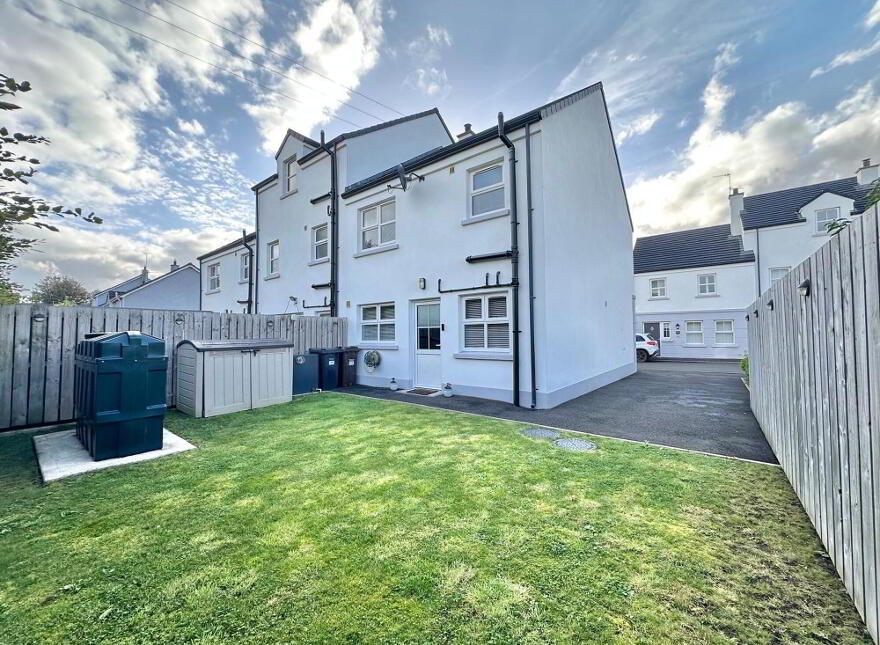 10 Crawfords Close, Portglenone, BT44 8FB