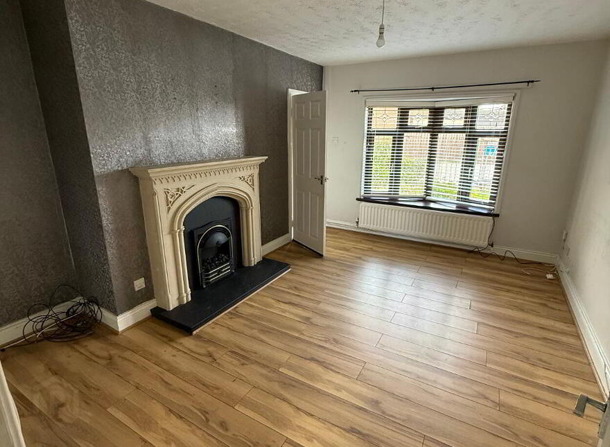 34 Iniscarn Crescent, Derry, BT48 9PZ