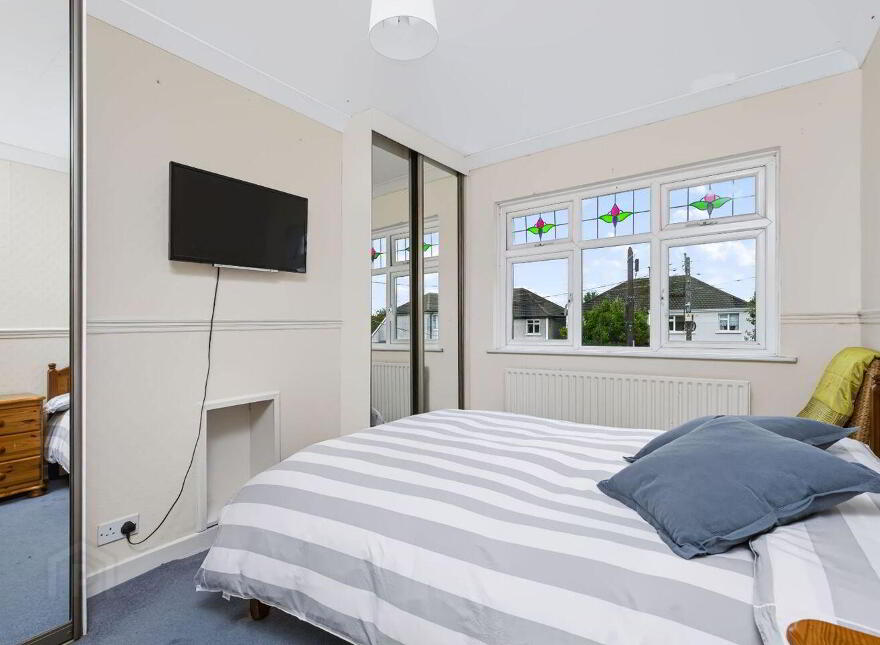 1 Oakwood Avenue ( Plus Granny Flat), Glasnevin, Glasnevin, D11E209