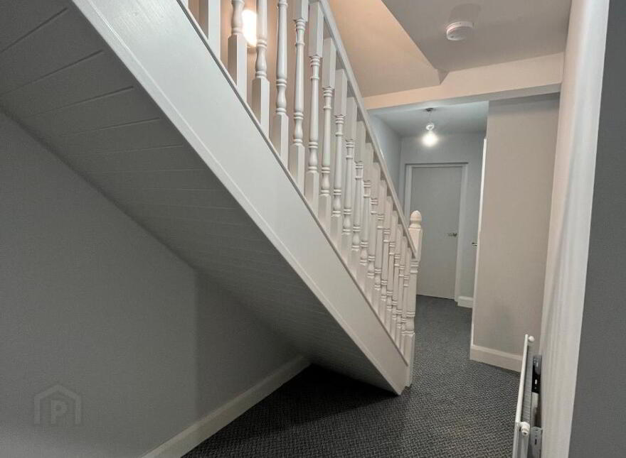 Apt 3, 14a Upper English Street, Armagh, BT61 7BH