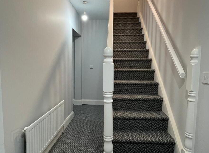 Apt 3, 14a Upper English Street, Armagh, BT61 7BH