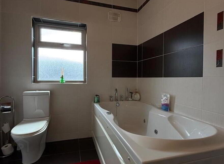 Currinah, Carracastle, Ballaghaderreen, F45E403
