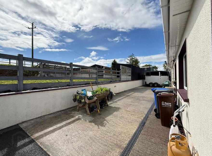 Currinah, Carracastle, Ballaghaderreen, F45E403