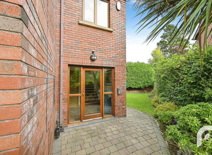 10 Spinnaker Court, Shore Road | Jordanstown, Newtownabbey, BT37 0FL