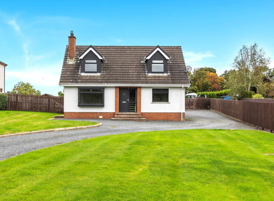76a Dromore Road, Royal Hillsborough, BT26 6HU