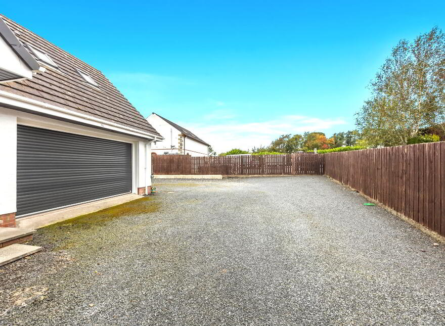 76a Dromore Road, Royal Hillsborough, BT26 6HU