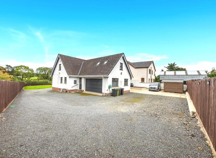 76a Dromore Road, Royal Hillsborough, BT26 6HU